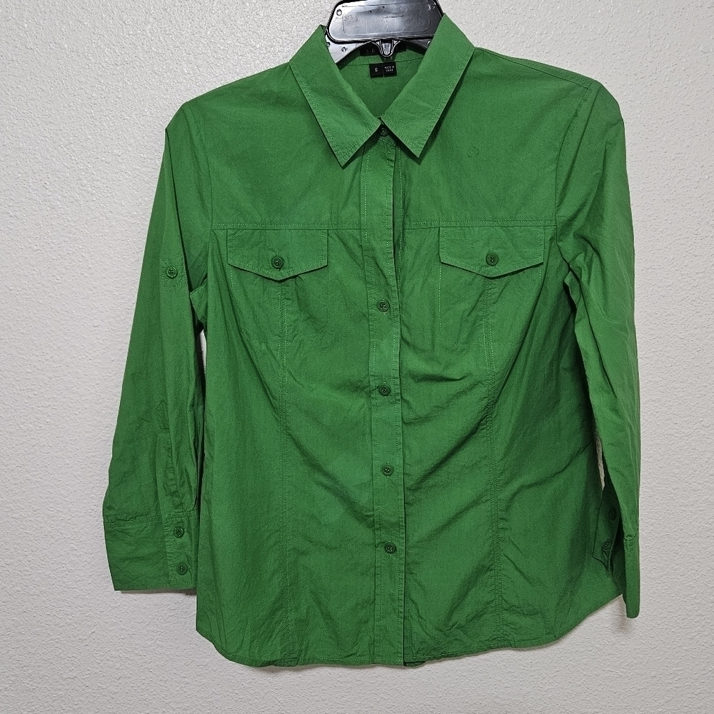 Theory Button 100% Cotton top size small petite